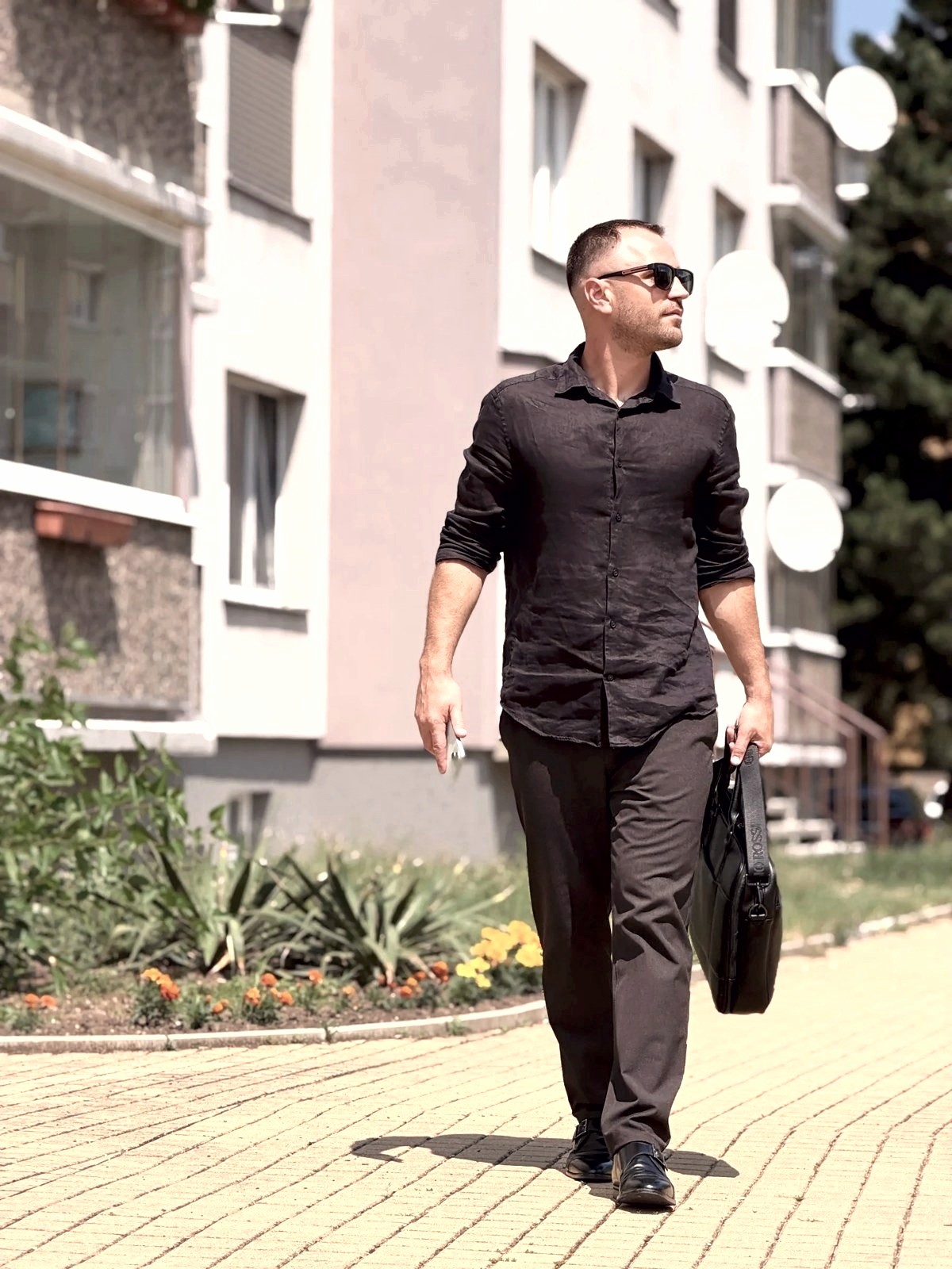 Vadym cestou na prohlídku bytu