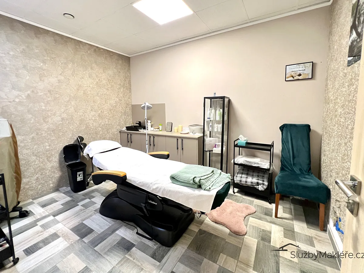 Komerční prostor k pronájmu, 68 m², fotografie 3