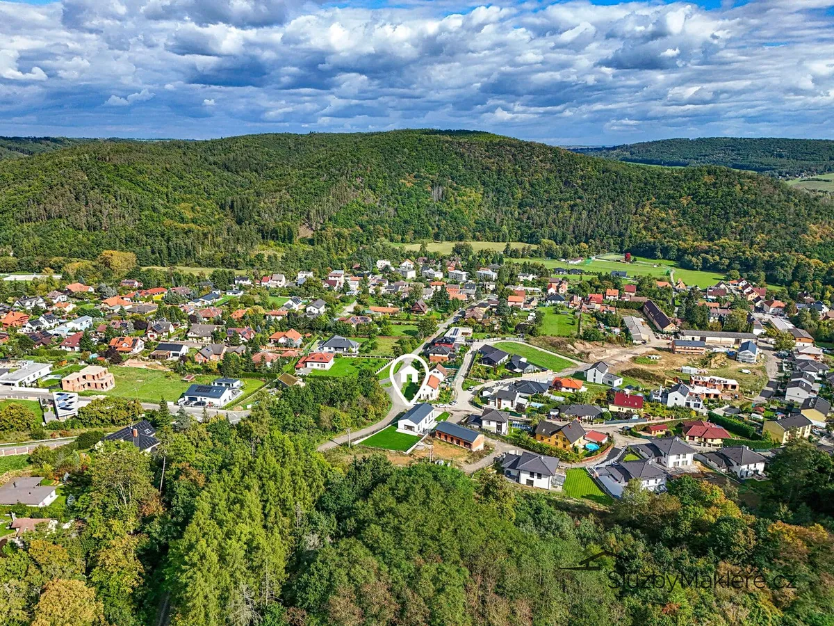 Rodinný dům, 231 m², fotografie 4